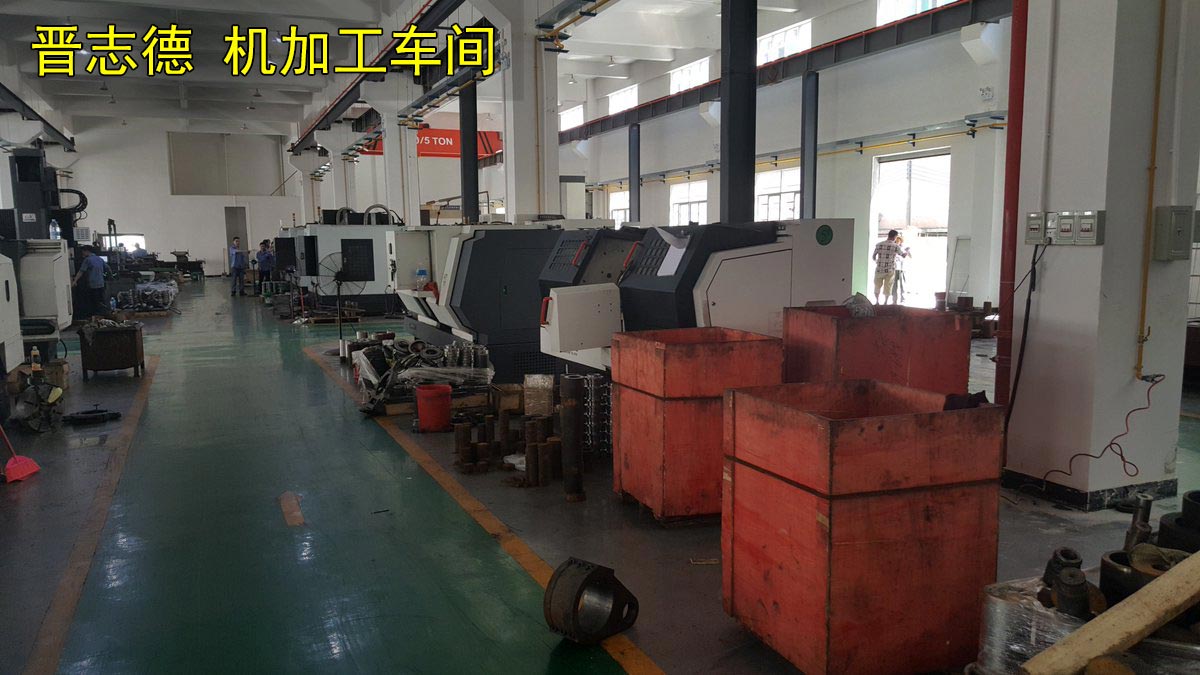 沖床送料機(jī)生產(chǎn)車(chē)間